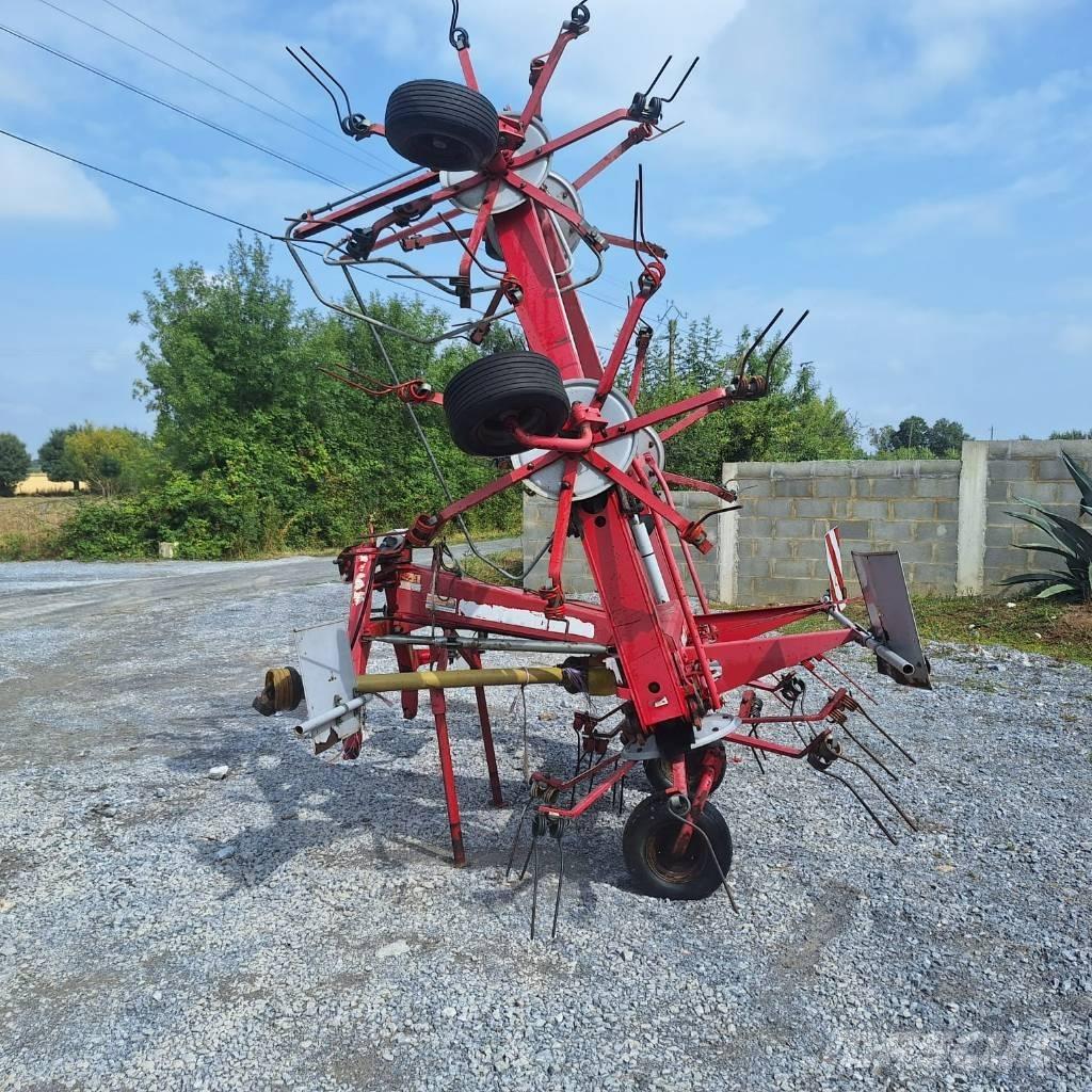Kverneland Z765 Okretači i sakupljači sijena