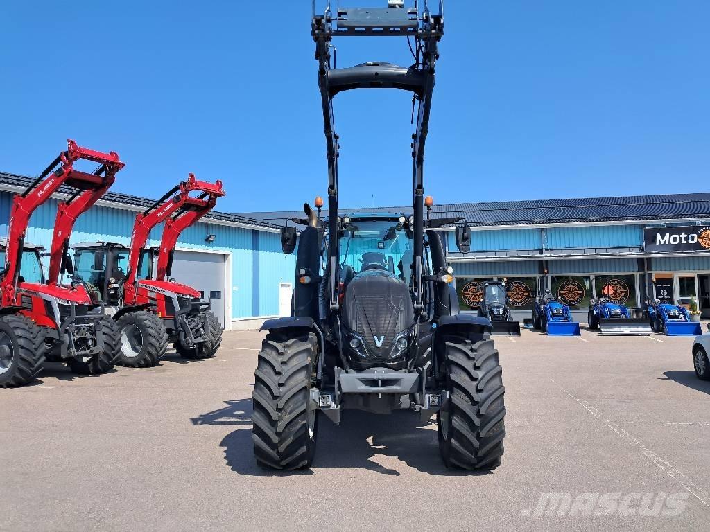 Valtra T174E Versu Traktori