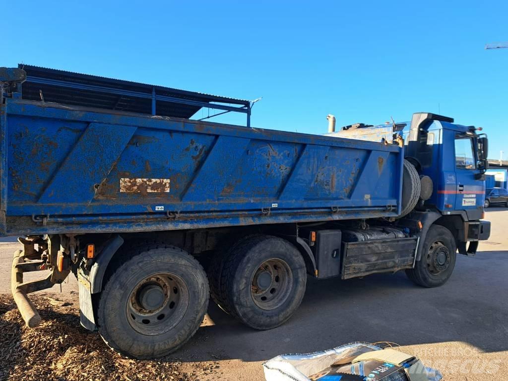 Tatra T 815-2 Terno Kiper kamioni