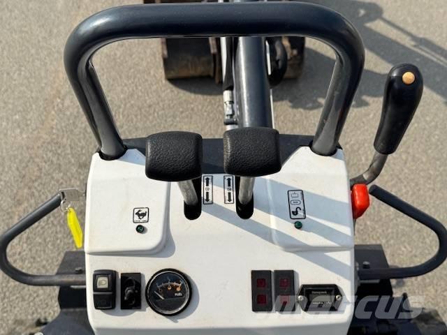 Bobcat E 10z Mini bageri <7t