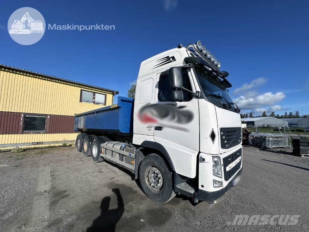 Volvo FH 500 Rol kiper kamioni s kukama za dizanje