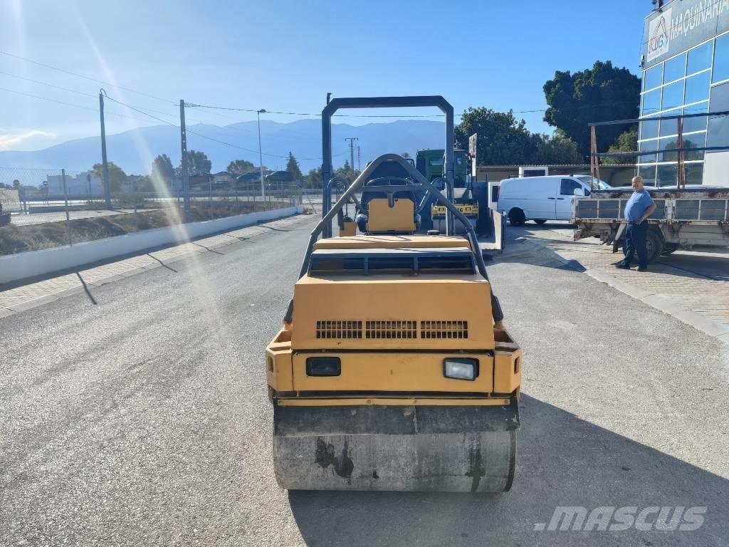 Bomag BW 120 Valjci sa dvojnim bubnjem
