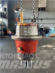 Liebherr SAT 250 Transmisija