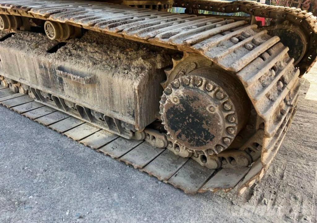 CAT 330 D L Bageri gusjeničari