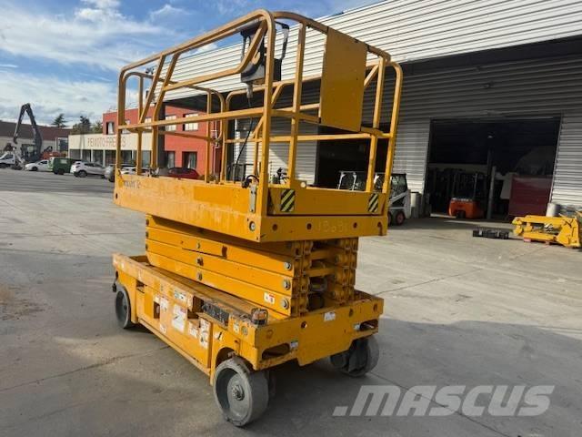 Haulotte Compact 12 Škaraste platforme