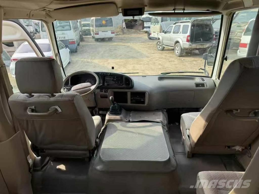 Toyota Coaster Bus Mini autobusi