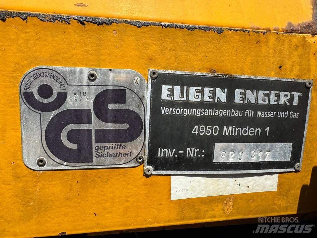 Liebherr A900C Bageri na kotačima