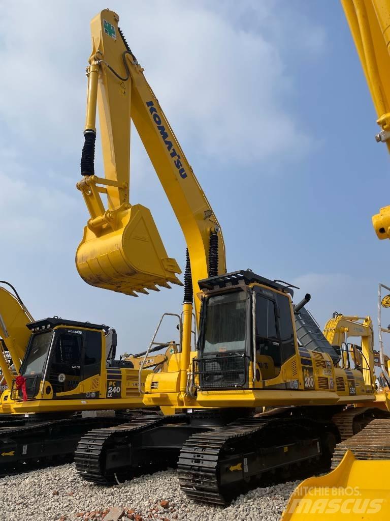 Komatsu PC 200 Bageri gusjeničari