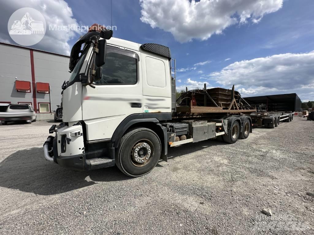 Volvo FMX 460 Rol kiper kamioni s kukama za dizanje
