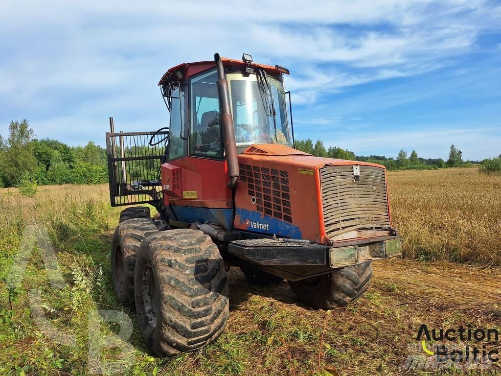 Komatsu 860 Forvarderi