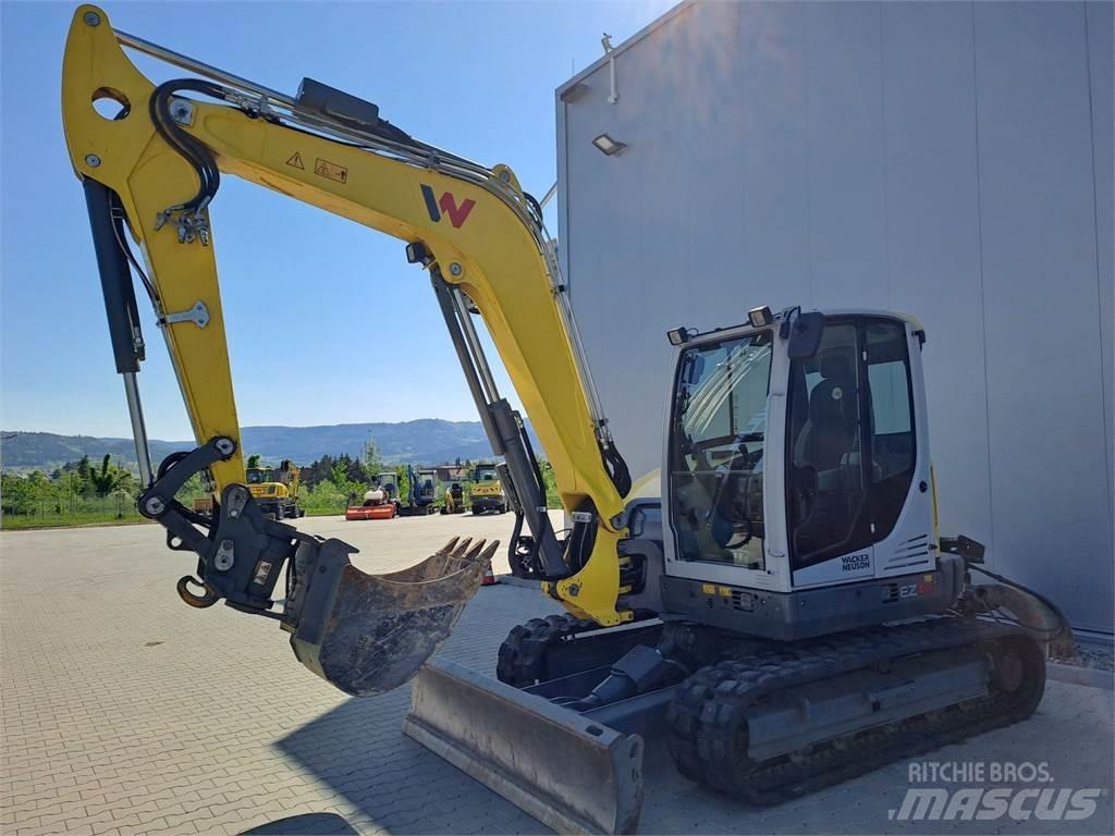 Wacker Neuson EZ80 Bageri gusjeničari