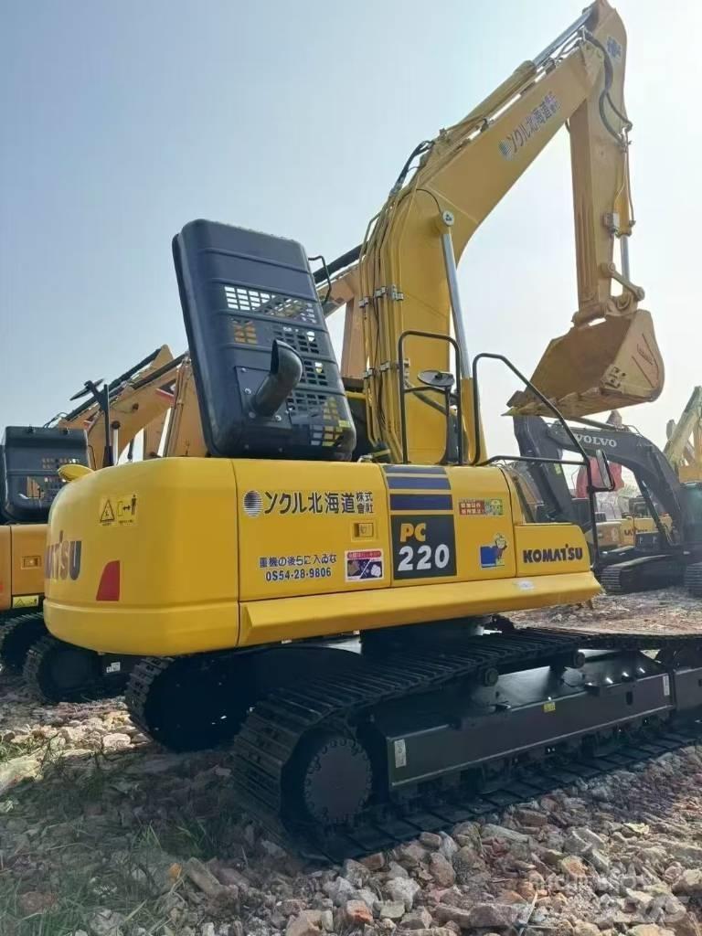 Komatsu PC 220 Bageri gusjeničari