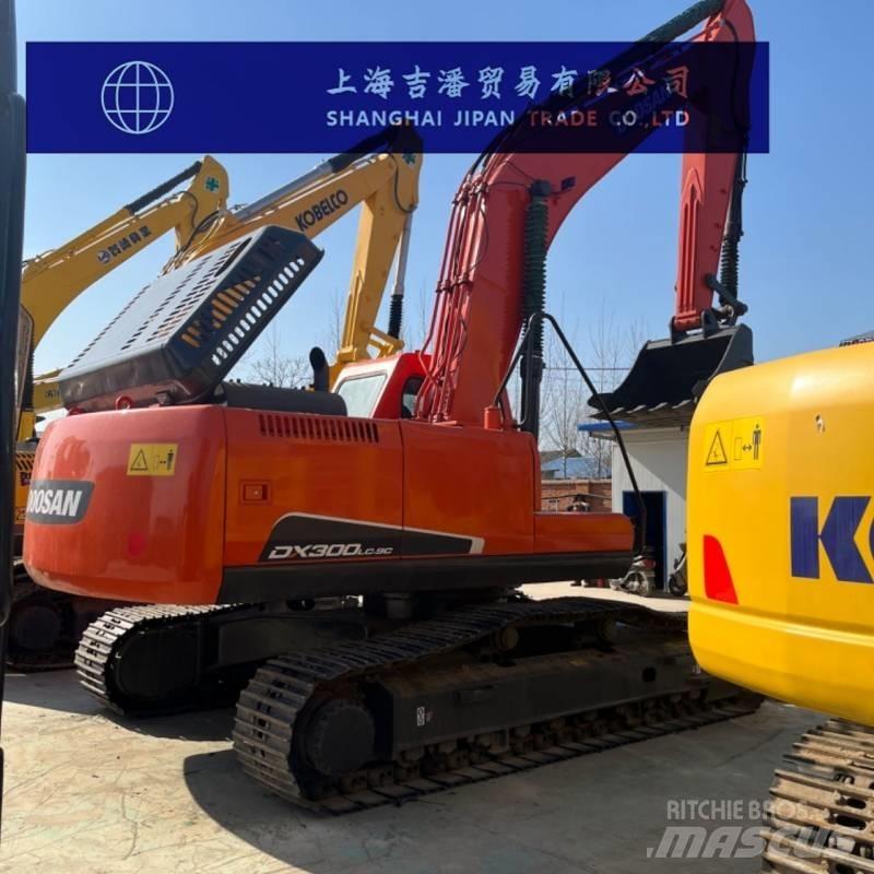 Doosan DX 300 Bageri gusjeničari