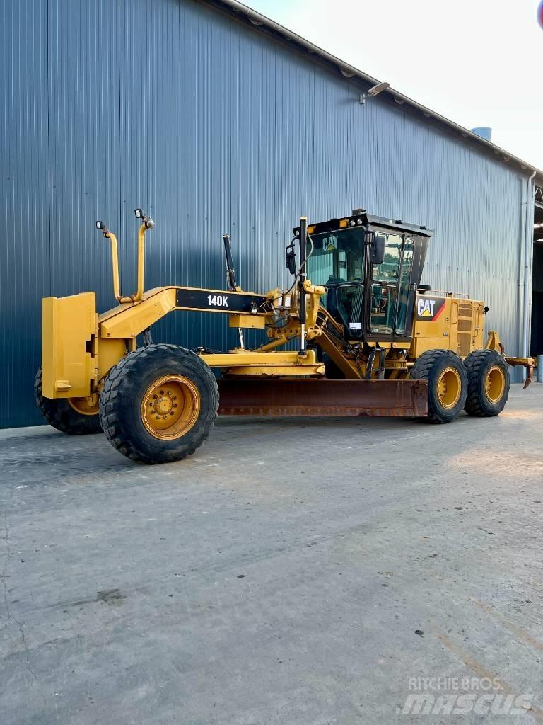 CAT 140K Grejderi