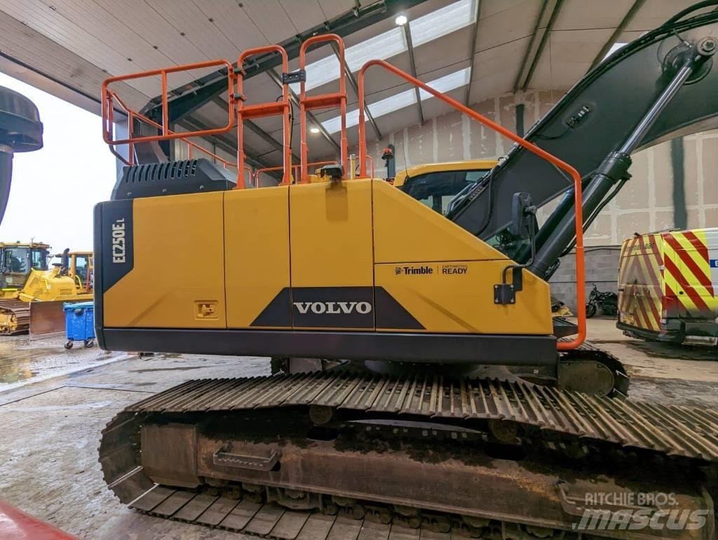 Volvo EC250EL Bageri gusjeničari