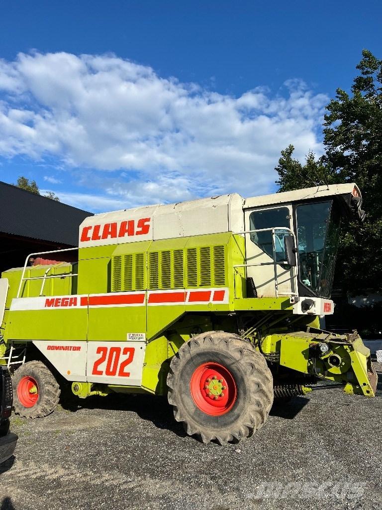 CLAAS Mega 202 Kombajni