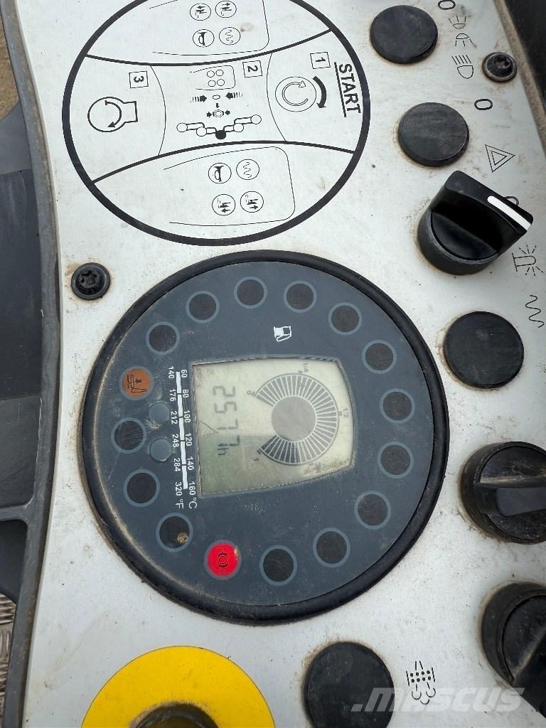 Bomag BW 120 AD-5 Valjci sa dvojnim bubnjem