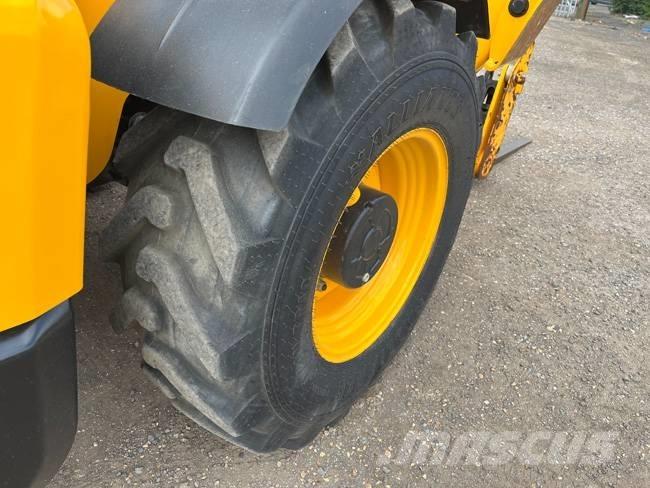 JCB 540-140 Teleskopski viličari