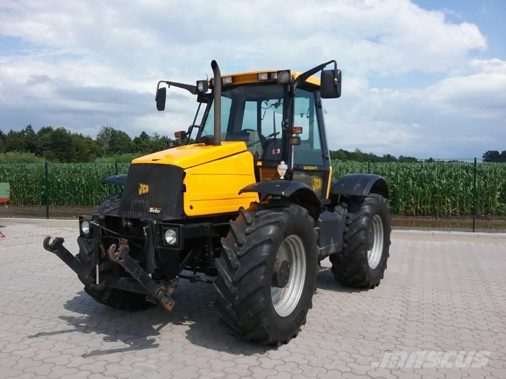 JCB Fastrac 2115 Traktori