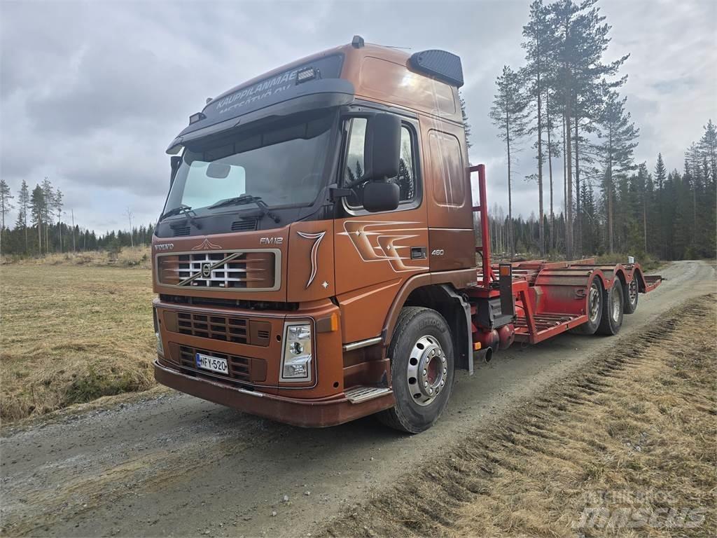 Volvo FM12 8x2 Kamioni za prijevoz šumskih strojeva