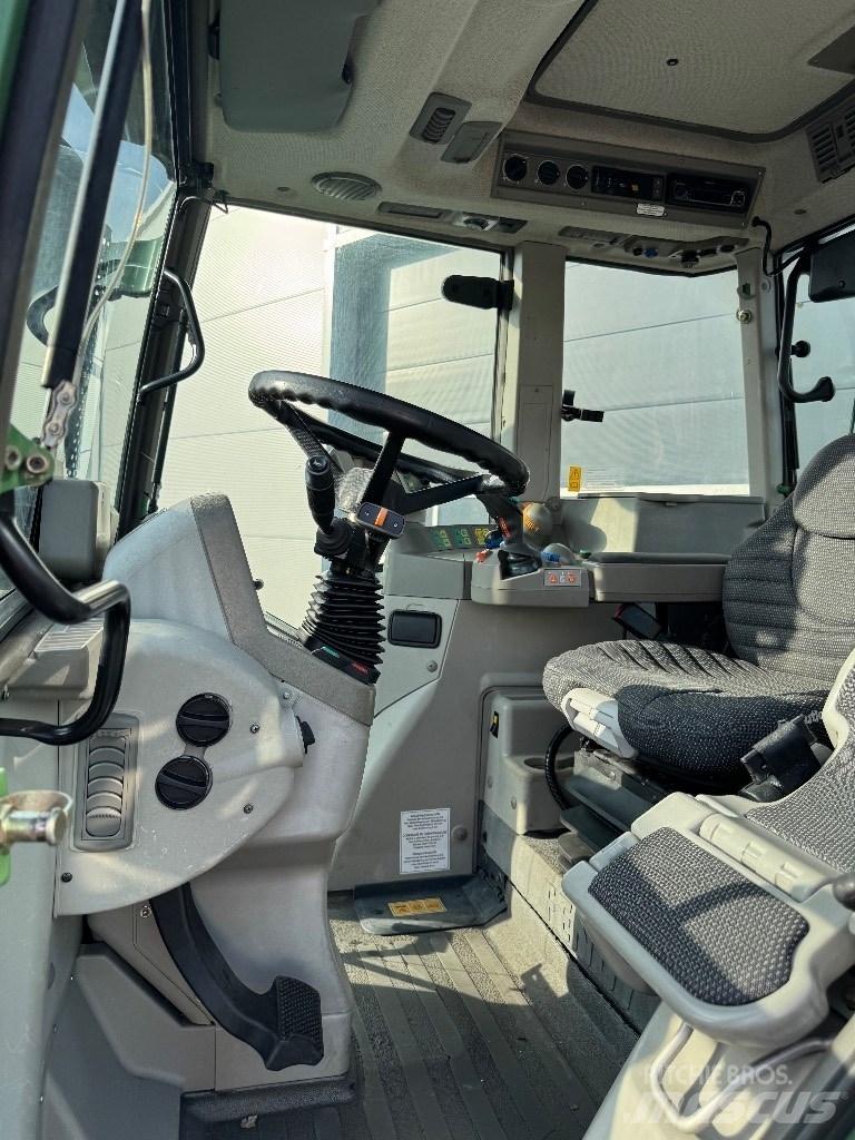 Fendt 820 Vario TMS Traktori