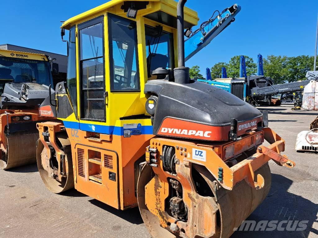 Dynapac CG 233 HF Valjci sa dvojnim bubnjem