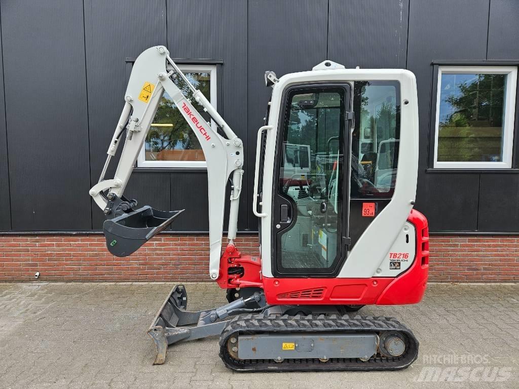 Takeuchi TB 216 Mini bageri <7t
