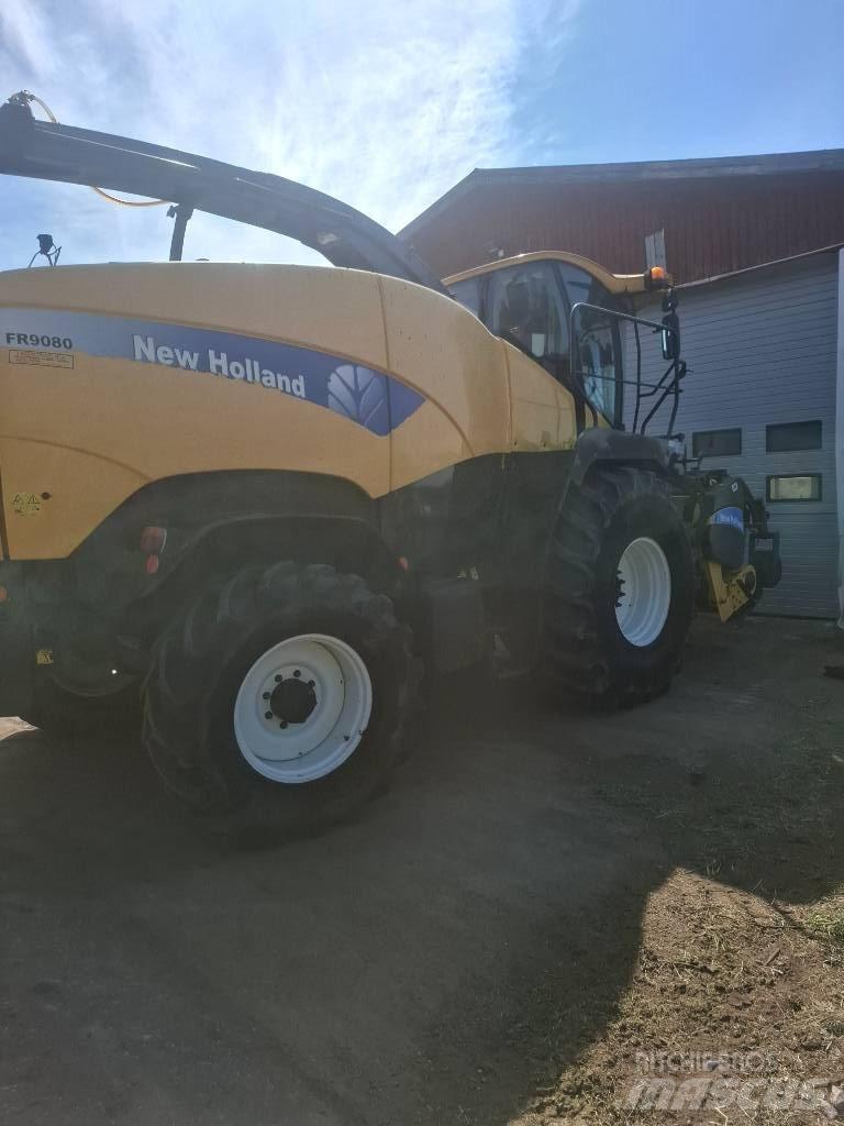 New Holland FR 9080 Strojevi za krmu na vlastiti pogon