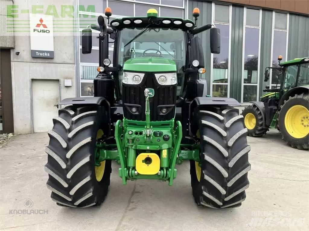 John Deere 6230 r Traktori