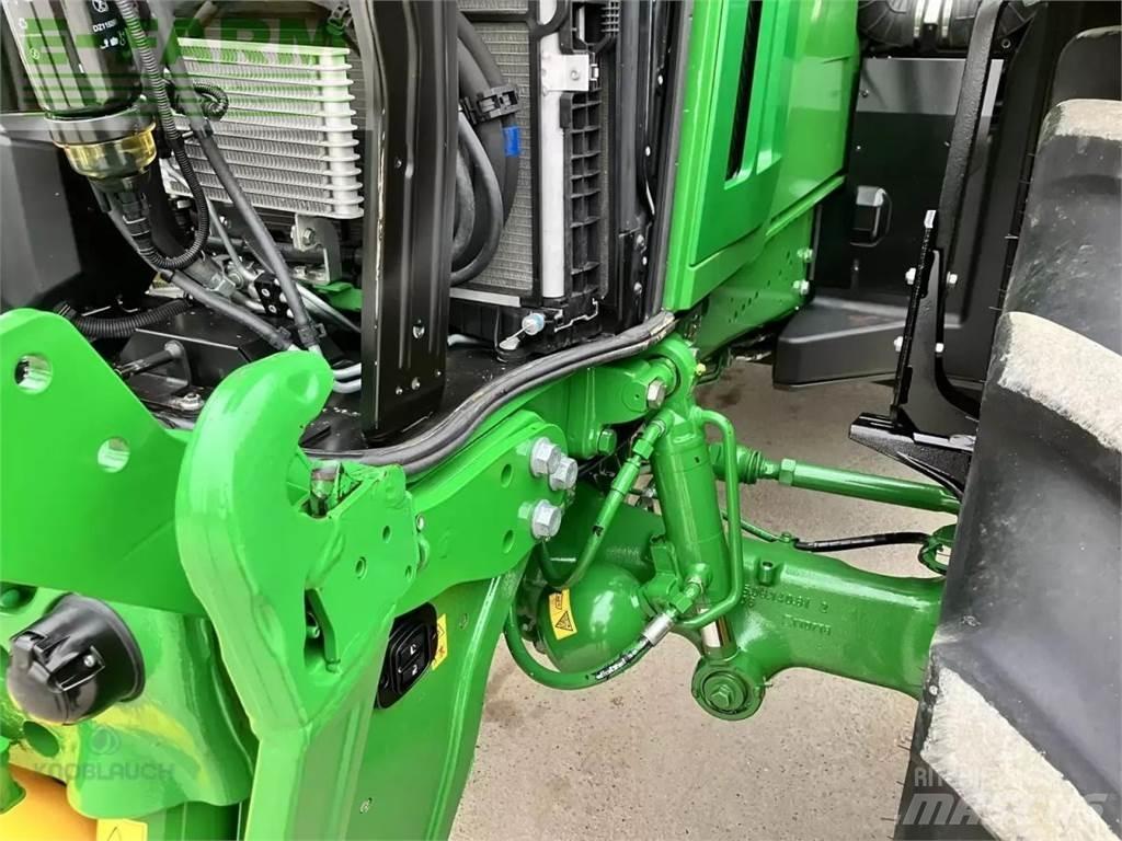 John Deere 6230 r Traktori