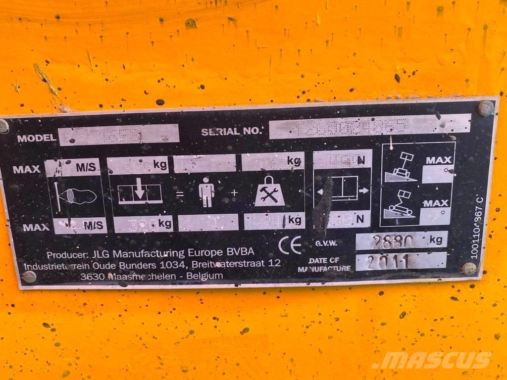 JLG 3246 ES Škaraste platforme