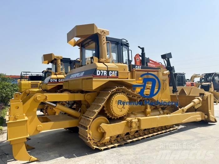 CAT D 7 R Buldožeri gusjeničari