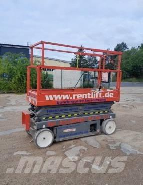 SkyJack SJ III 3220 Škaraste platforme