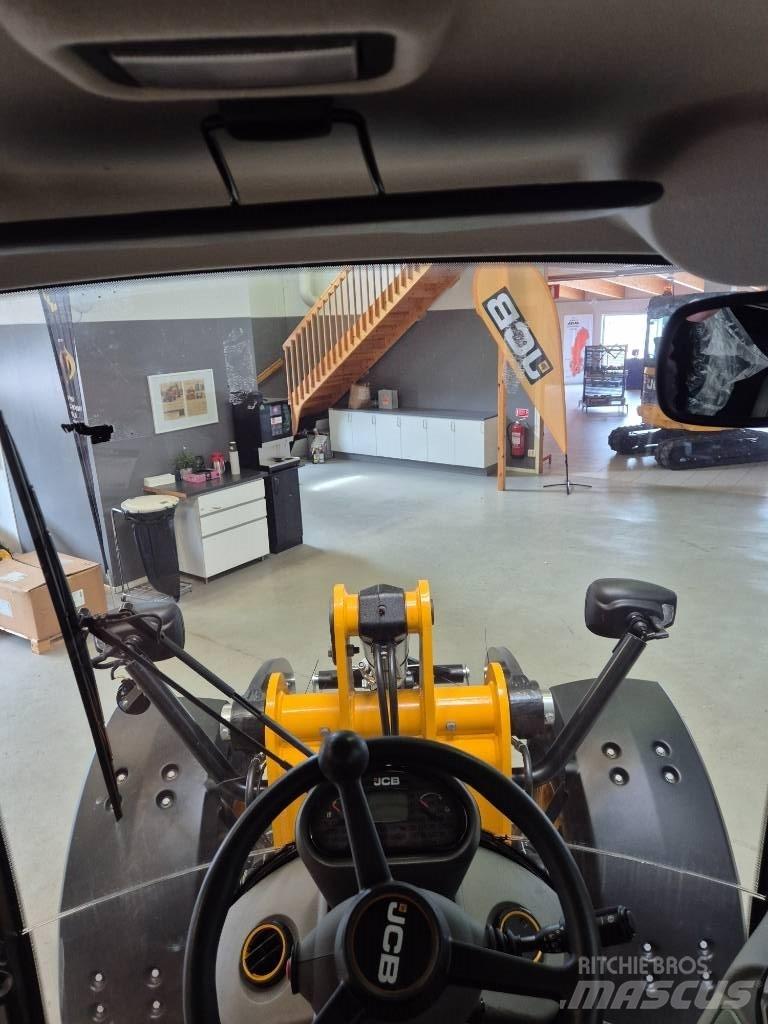 JCB 409 Utovarivači na kotačima
