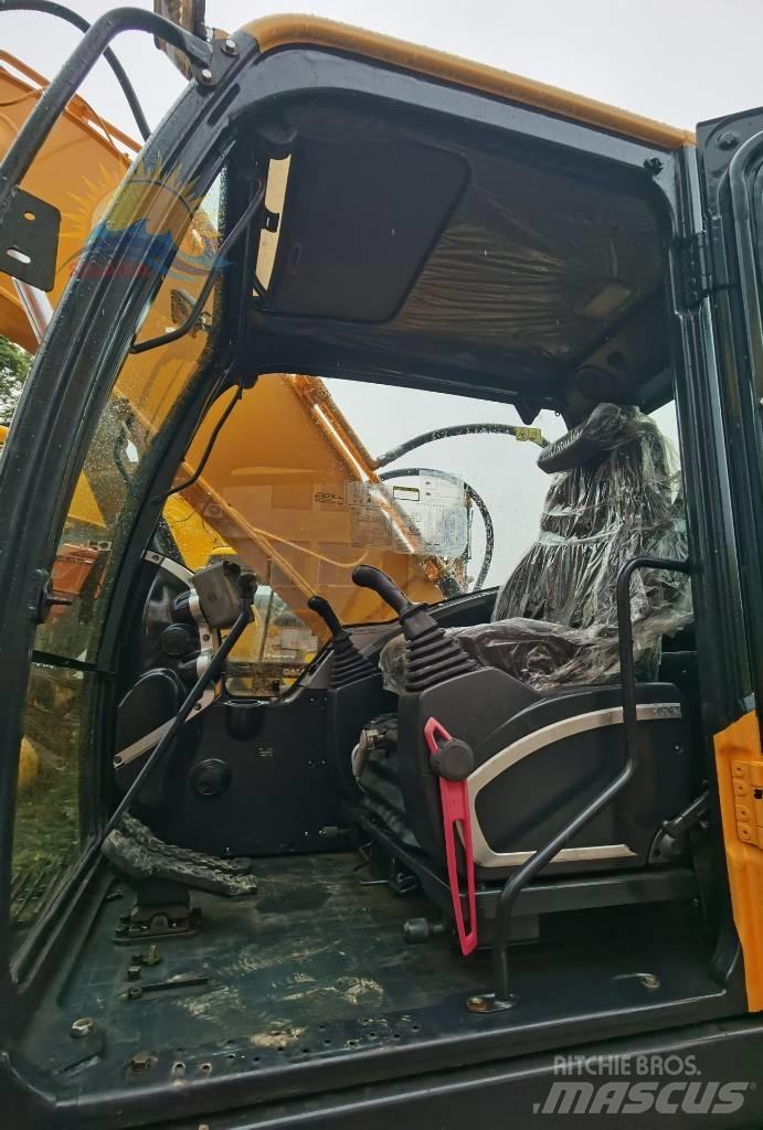 Hyundai R220LC-9S Bageri na kotačima