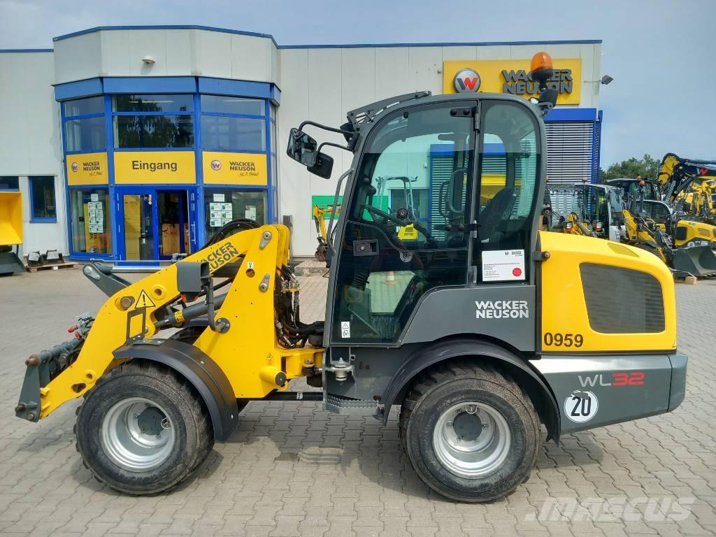Wacker Neuson WL32 Utovarivači na kotačima