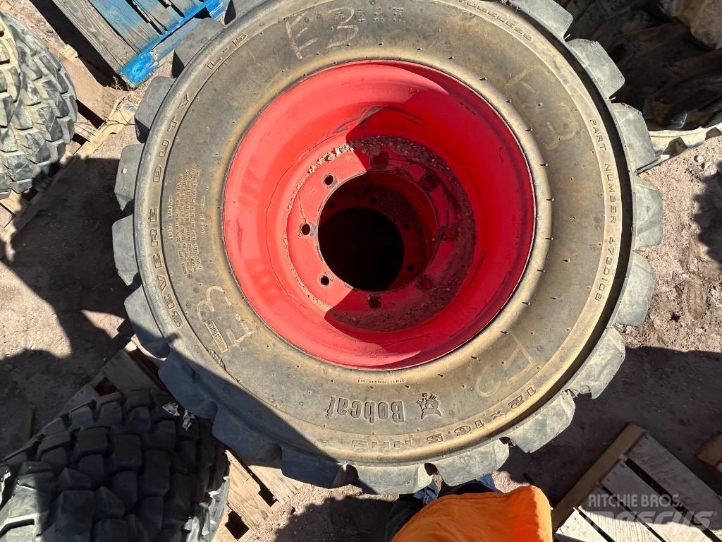 Bobcat 12x16.5 Tires Gume, kotači i naplatci
