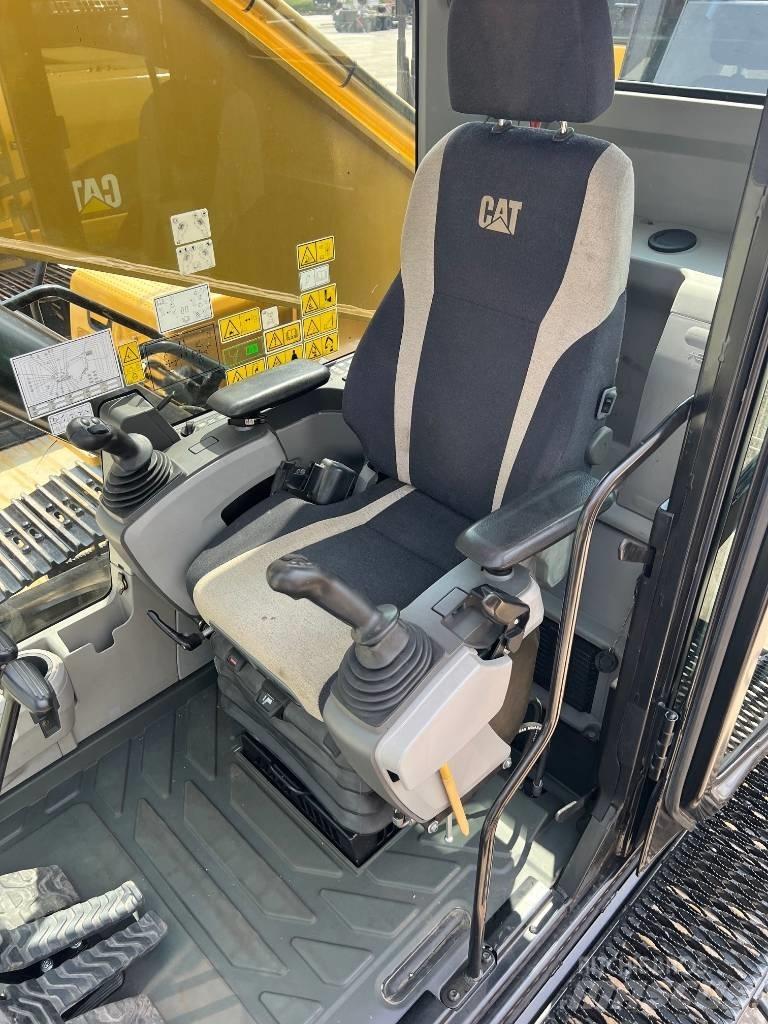 CAT MH336F Bageri za manipuliranje materijalom / otpadom