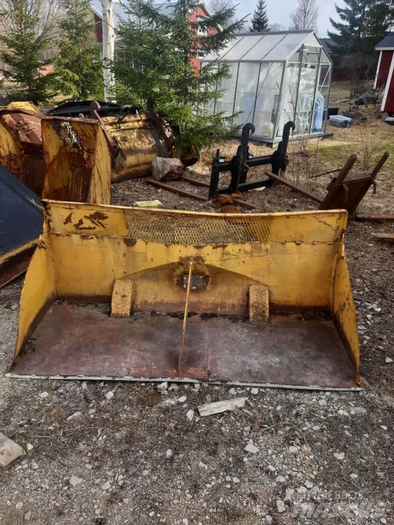  skopa 180 Ostali poljoprivredni strojevi