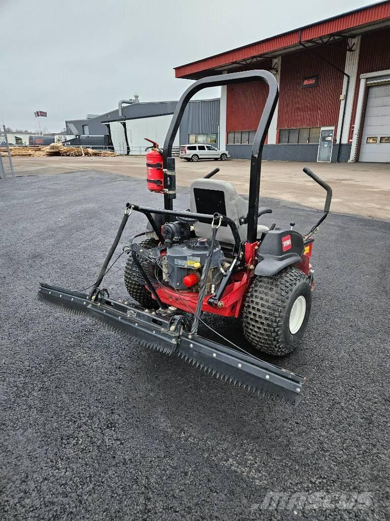 Toro SandPro2040Z Grablje za popravljanje pijesaka