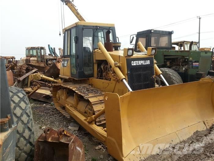 CAT D 6 G LGP II Buldožeri gusjeničari