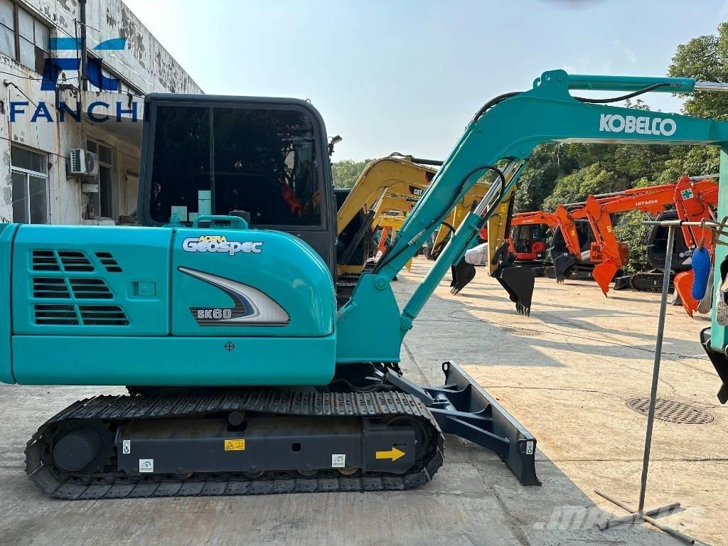Kobelco SK60-8 Bageri gusjeničari