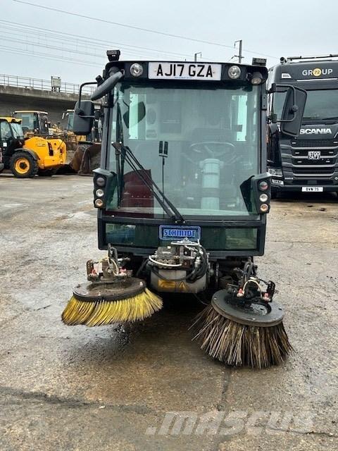 Schmidt Compact 200 Strojevi za metenje