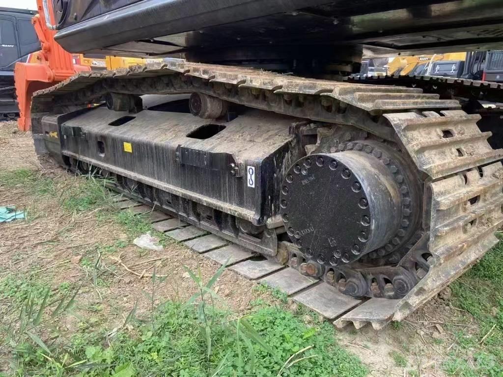 Hitachi 360 Bageri gusjeničari