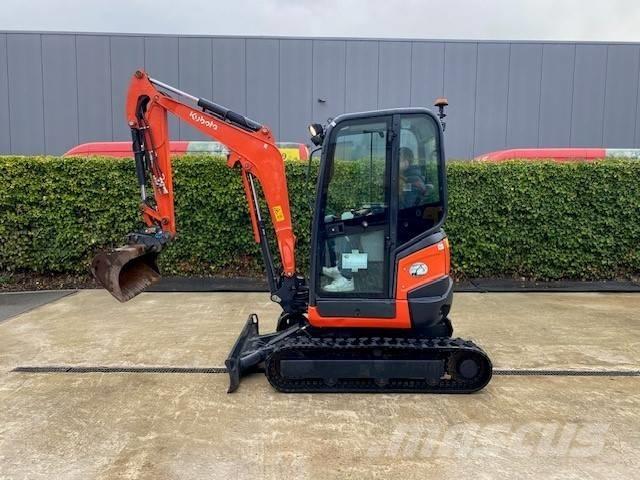 CAT 302.7 D CR Mini bageri <7t