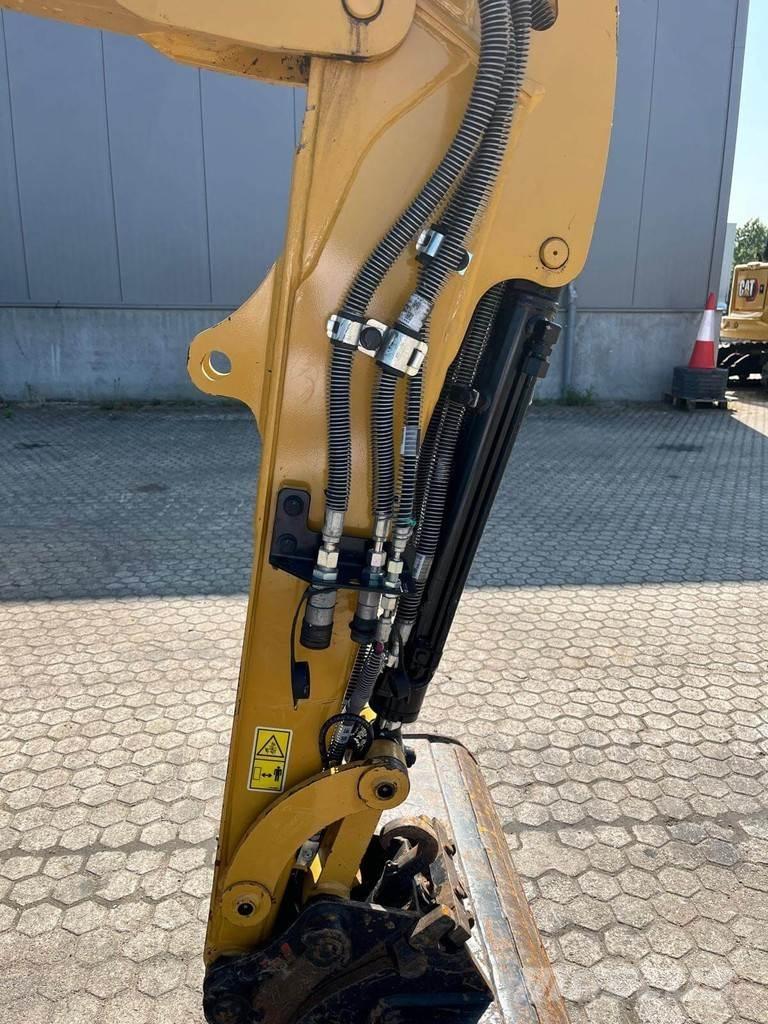 CAT 302.7 Mini bageri <7t