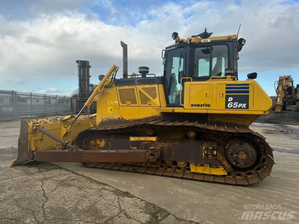 Komatsu D 65 PX-18 Buldožeri gusjeničari