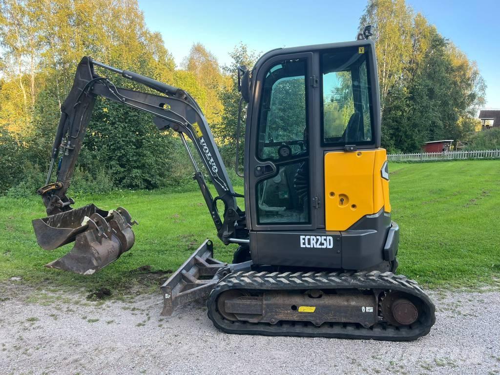 Volvo ECR 25 D Mini bageri <7t