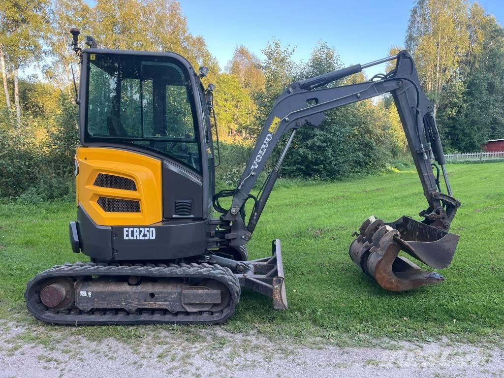 Volvo ECR 25 D Mini bageri <7t