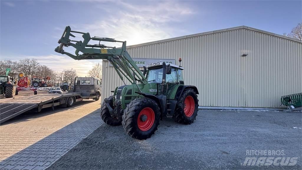 Fendt 716 Traktori